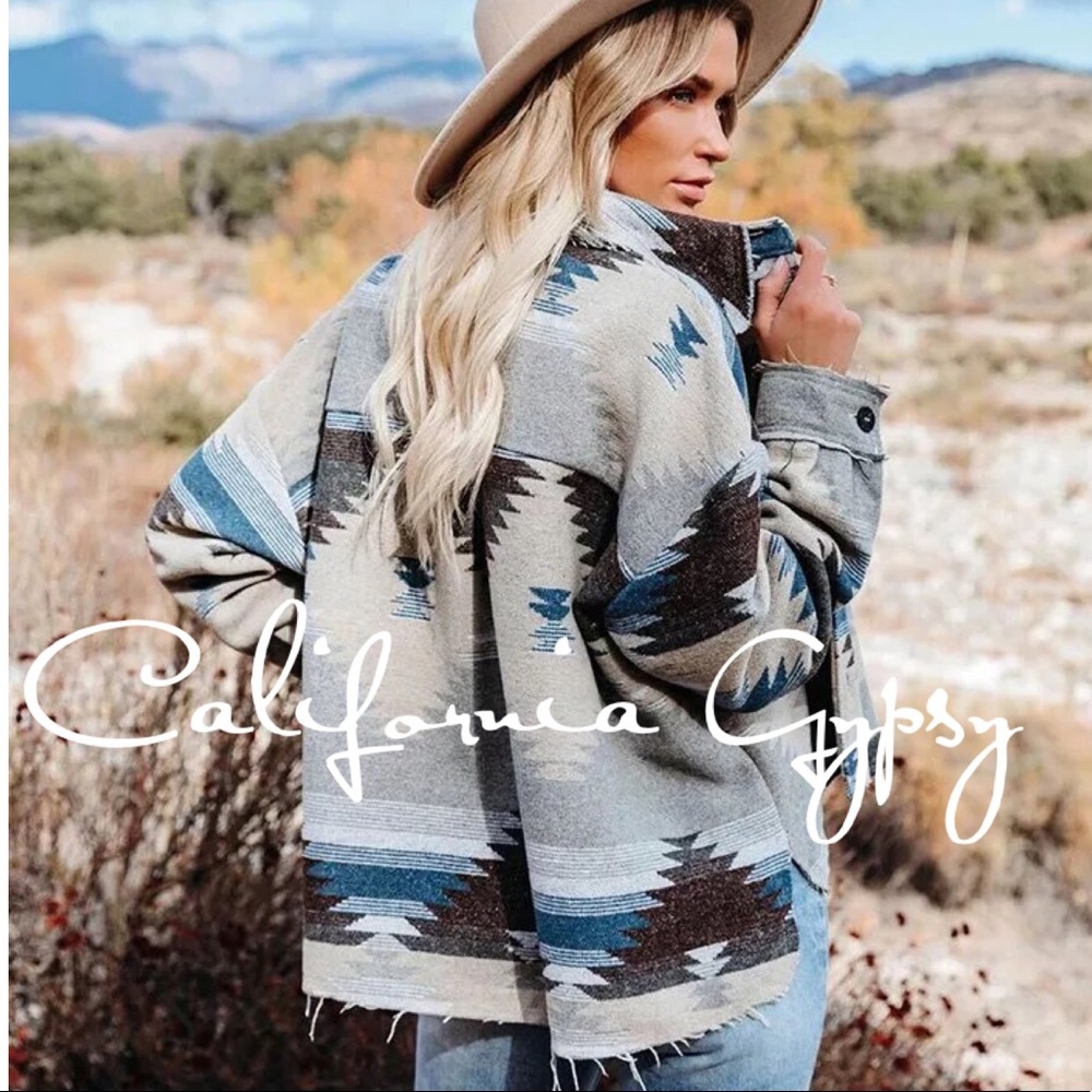 Aztec Western Distressed Jacket - Picture 10 of 10